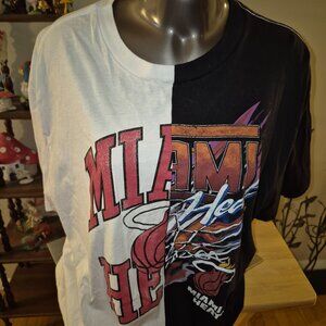 Hollister Men's Size L Black and White Miami Heat Oversized Shirt